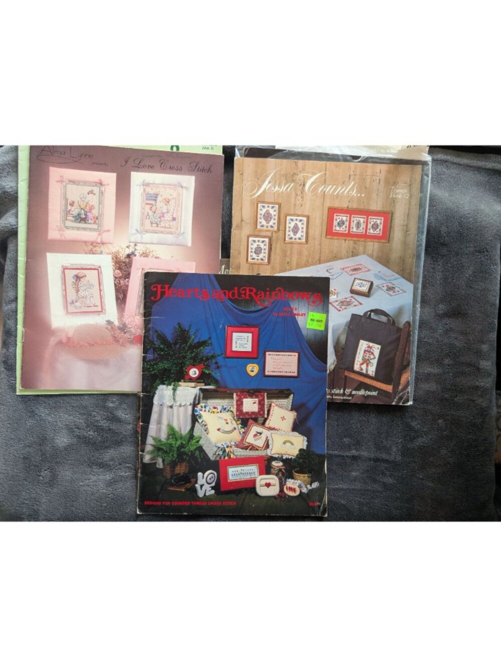 Lot of 6 Cross Stitch Pattern‎ Books/Leaflets - Miscellaneous Themes - Picture 3 of 3